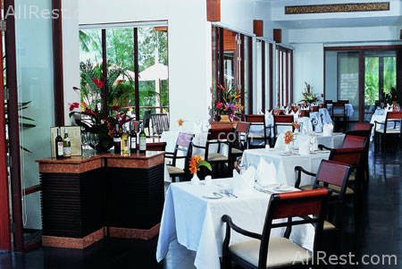 Treetops Arasia Resort 23
